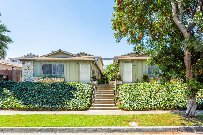 2666 Milton Ave in Fullerton, CA - Foto de edificio - Building Photo