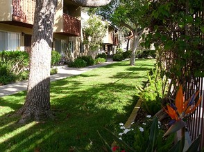 Gramercy Apartments in San Diego, CA - Foto de edificio - Building Photo