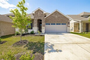 2416 Bear Cub Bend in Leander, TX - Building Photo
