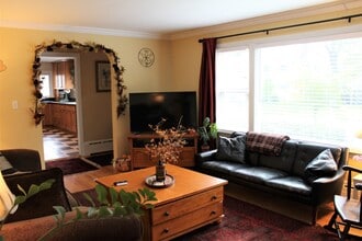 26 Autumn Ln in Portland, ME - Building Photo - Building Photo