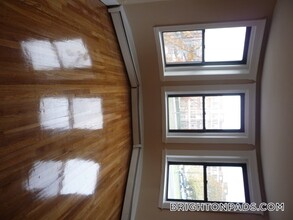 1682 Commonwealth Ave in Boston, MA - Building Photo - Building Photo