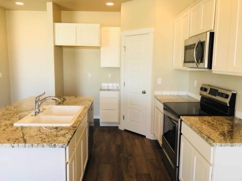 3120 W Sunny Cove St in Meridian, ID - Building Photo - Building Photo