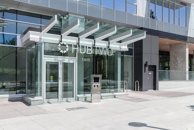 13655 Fraser Hwy in Surrey, BC - Building Photo - Building Photo