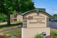 Sherwood Glen photo'