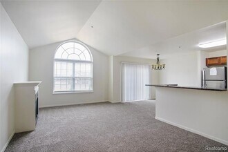 29742 Fox Run Cir in Warren, MI - Building Photo - Building Photo