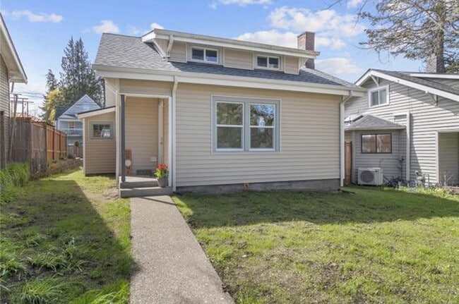 3712 S 10th St in Tacoma, WA - Building Photo - Building Photo
