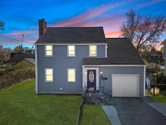 property at 41 Verplanck Ave