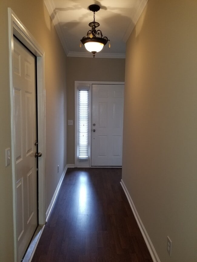 107 Hall Hill St in Enterprise, AL - Building Photo - Building Photo