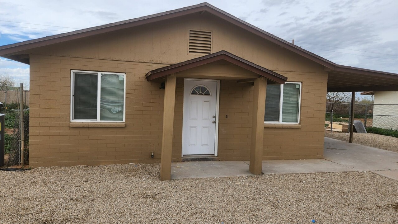 14024 W Noble Cir in Casa Grande, AZ - Foto de edificio