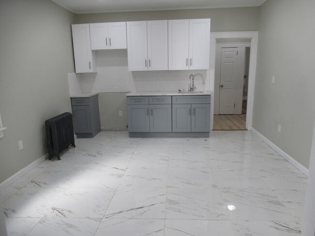 56 Durand Pl, Unit 1