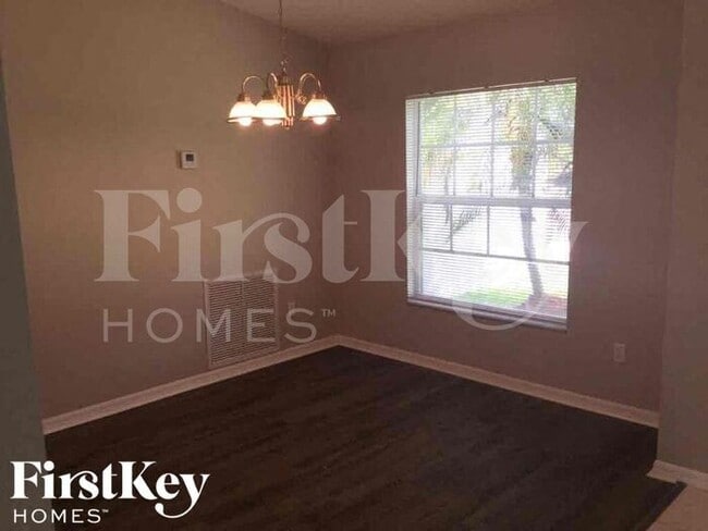 422 SW Cherryhill Rd in Port St. Lucie, FL - Building Photo - Building Photo