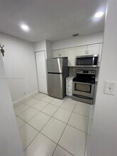 9203 SW 138th Pl in Miami, FL - Building Photo - Building Photo