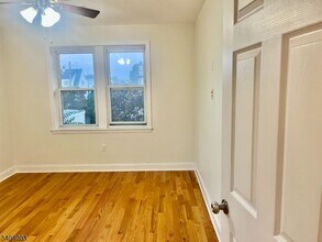 10 Morton Pl in North Arlington, NJ - Building Photo - Building Photo