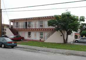 2040 NW Flagler Ter Apartments