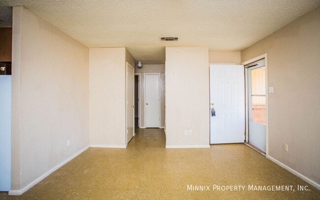 631 S Crosby St in Crosbyton, TX - Building Photo - Building Photo