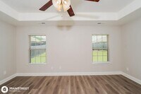 825 Clover Ave photo'