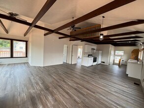 1246 N Grant Ave-Unit -1246 N Grant A in Pocatello, ID - Building Photo - Building Photo