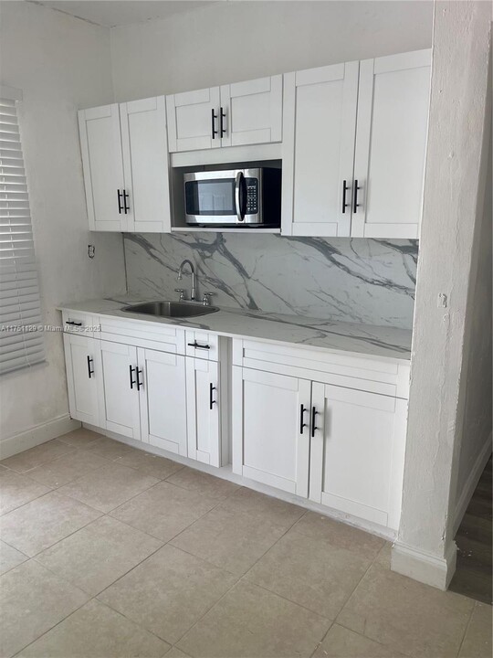 1923 NW 1st Terrace in Miami, FL - Foto de edificio