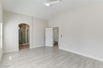 2259 Smokey Sky Dr in Henderson, NV - Building Photo - Building Photo
