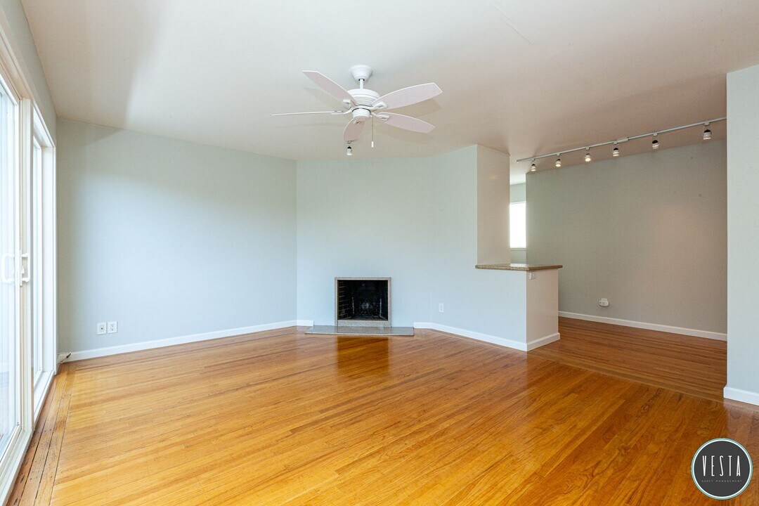 32 Flint St in San Francisco, CA - Building Photo