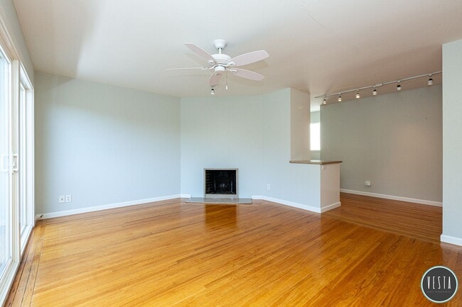 property at 32 Flint St
