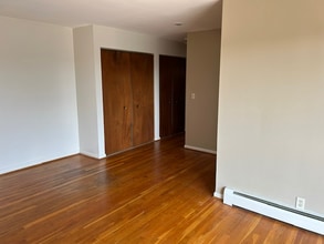 884 Mohawk Trail in Milford, OH - Building Photo - Building Photo