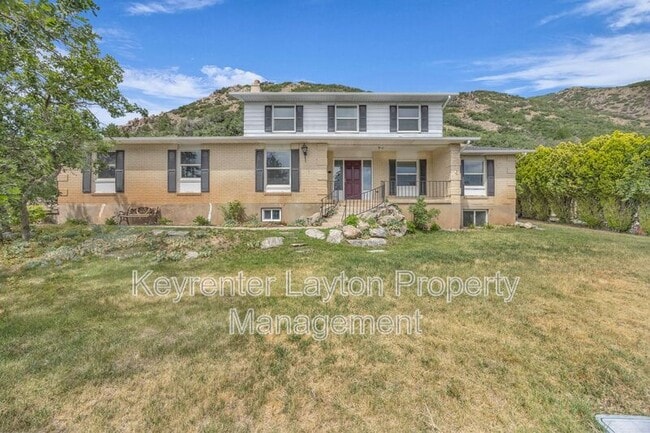 property at 2420 Bonneville Terrace Dr