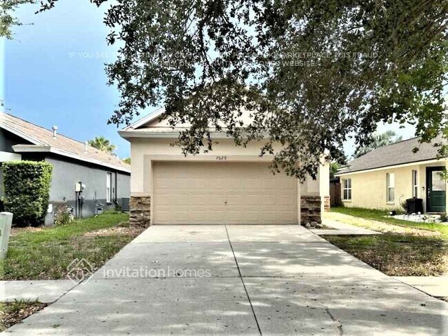 property at 7629 Clovelly Park Pl