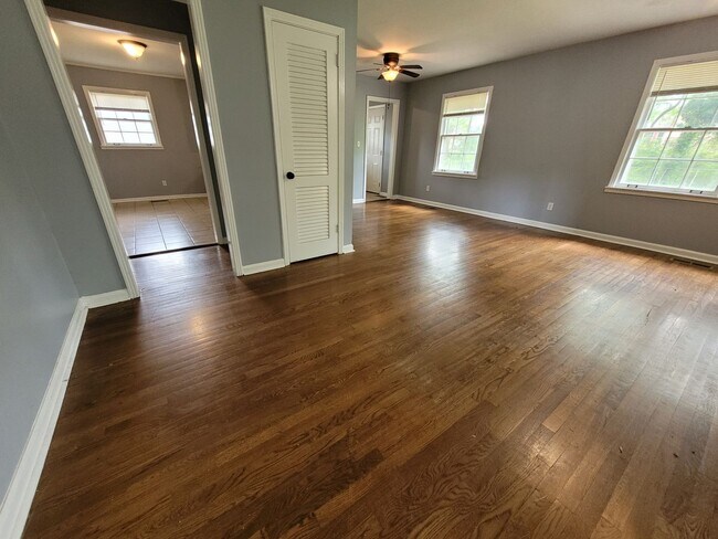 4611 Daugette Dr NW in Huntsville, AL - Building Photo - Building Photo