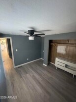 14210 W Cameron St in Casa Grande, AZ - Building Photo