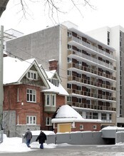 125 Somerset St W in Ottawa, ON - Building Photo - Building Photo