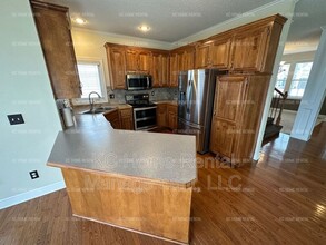 15372 S Hallet St in Olathe, KS - Building Photo - Building Photo