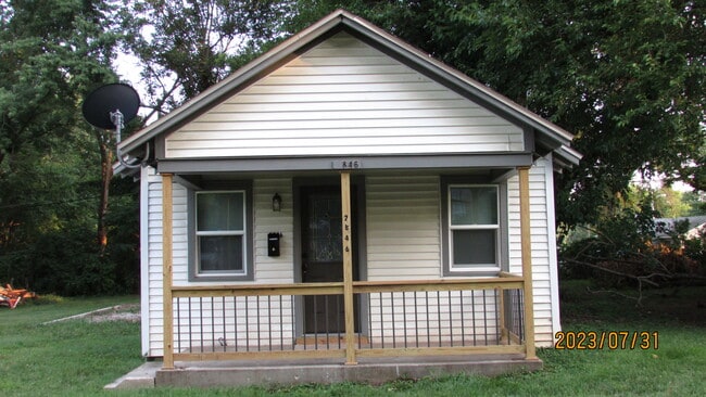 property at 2846 W Elm St