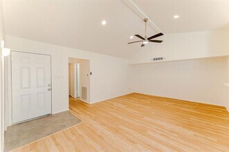 4538 Chapman St in The Colony, TX - Building Photo - Building Photo