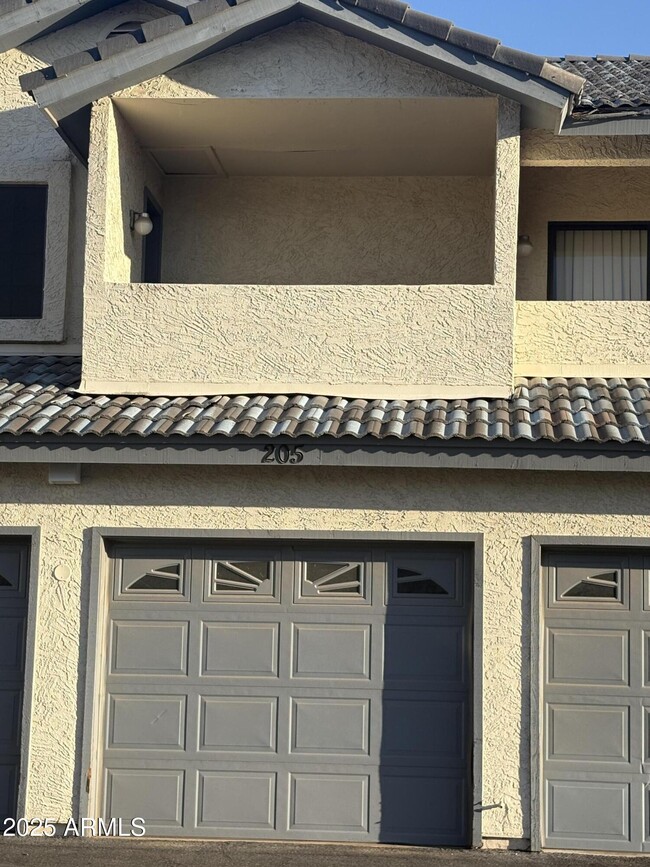 1222 W Baseline Rd in Tempe, AZ - Foto de edificio - Building Photo