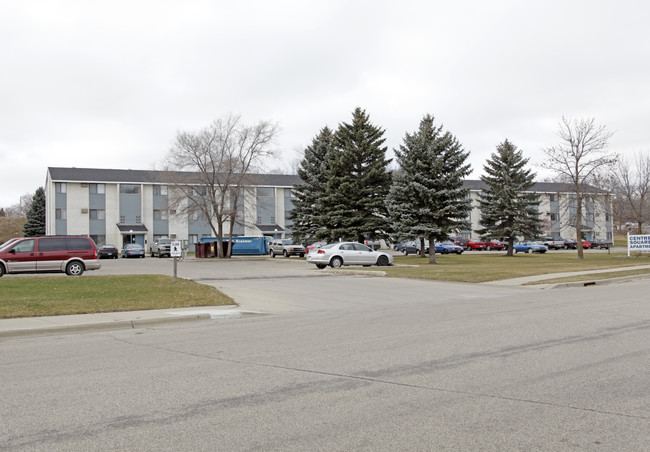 Centre Square Apartments in Sauk Centre, MN - Building Photo - Building Photo