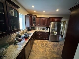 24 Cushing St in Medford, MA - Foto de edificio - Building Photo