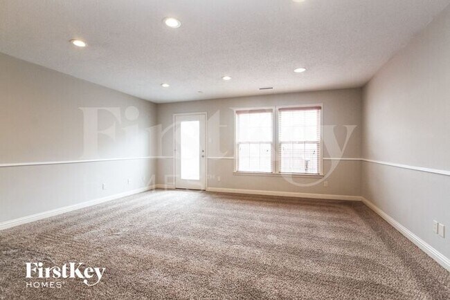 8340 Weathervane Cir in Indianapolis, IN - Building Photo - Building Photo