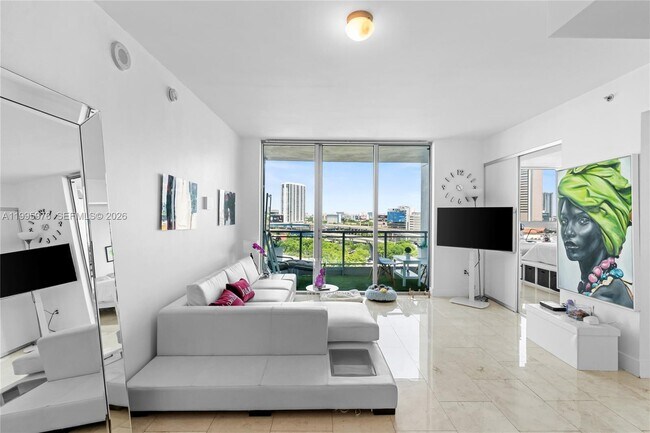 property at 90 SW 3rd St