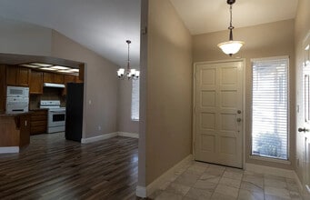2351 Ridge Rd in Modesto, CA - Building Photo - Building Photo