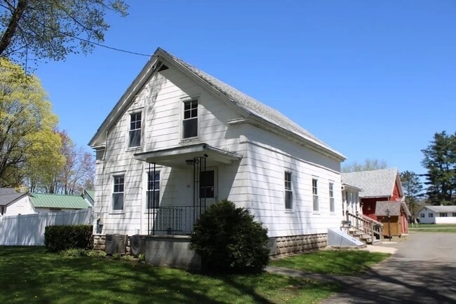 property at 40 Conway St