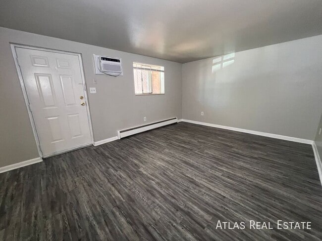 property at 829 E San Miguel St
