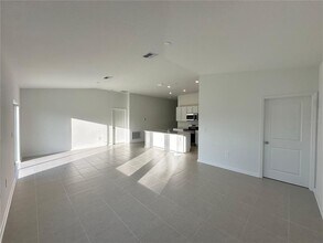 1456 Loxley Trl in Kissimmee, FL - Building Photo - Building Photo