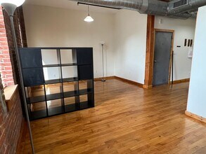 325 Lafayette St in Bridgeport, CT - Building Photo - Building Photo