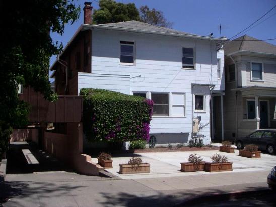 2639 College Ave in Berkeley, CA - Foto de edificio - Building Photo