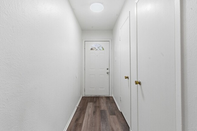 1302 Harvest Hill Ln in Arlington, TX - Building Photo - Building Photo