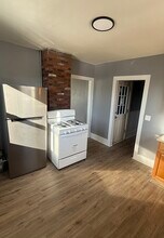 12 Cushing St in North Brookfield, MA - Building Photo - Building Photo