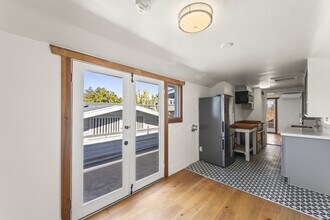 2308 1/2 W Duane St in Los Angeles, CA - Building Photo - Building Photo