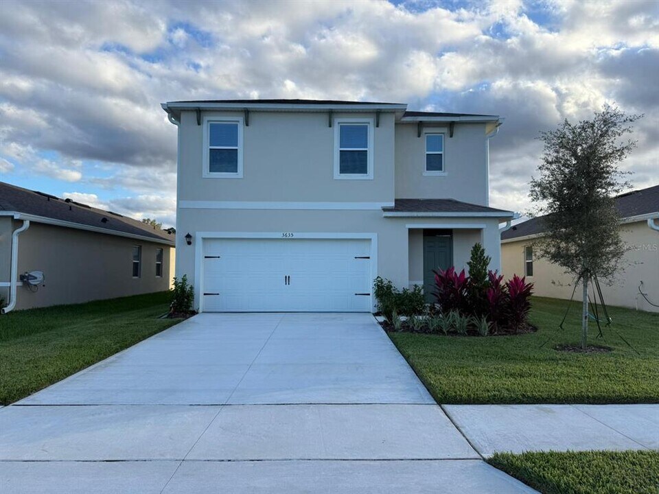 3635 Ft Mellon Ln in Sanford, FL - Building Photo