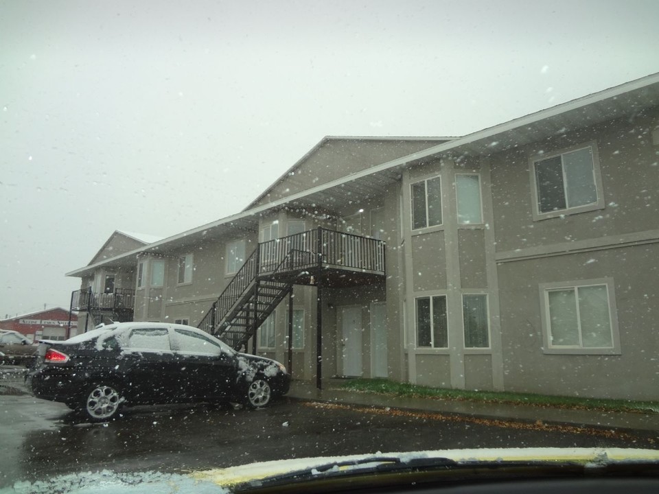 Quail Hollow in Vernal, UT - Foto de edificio